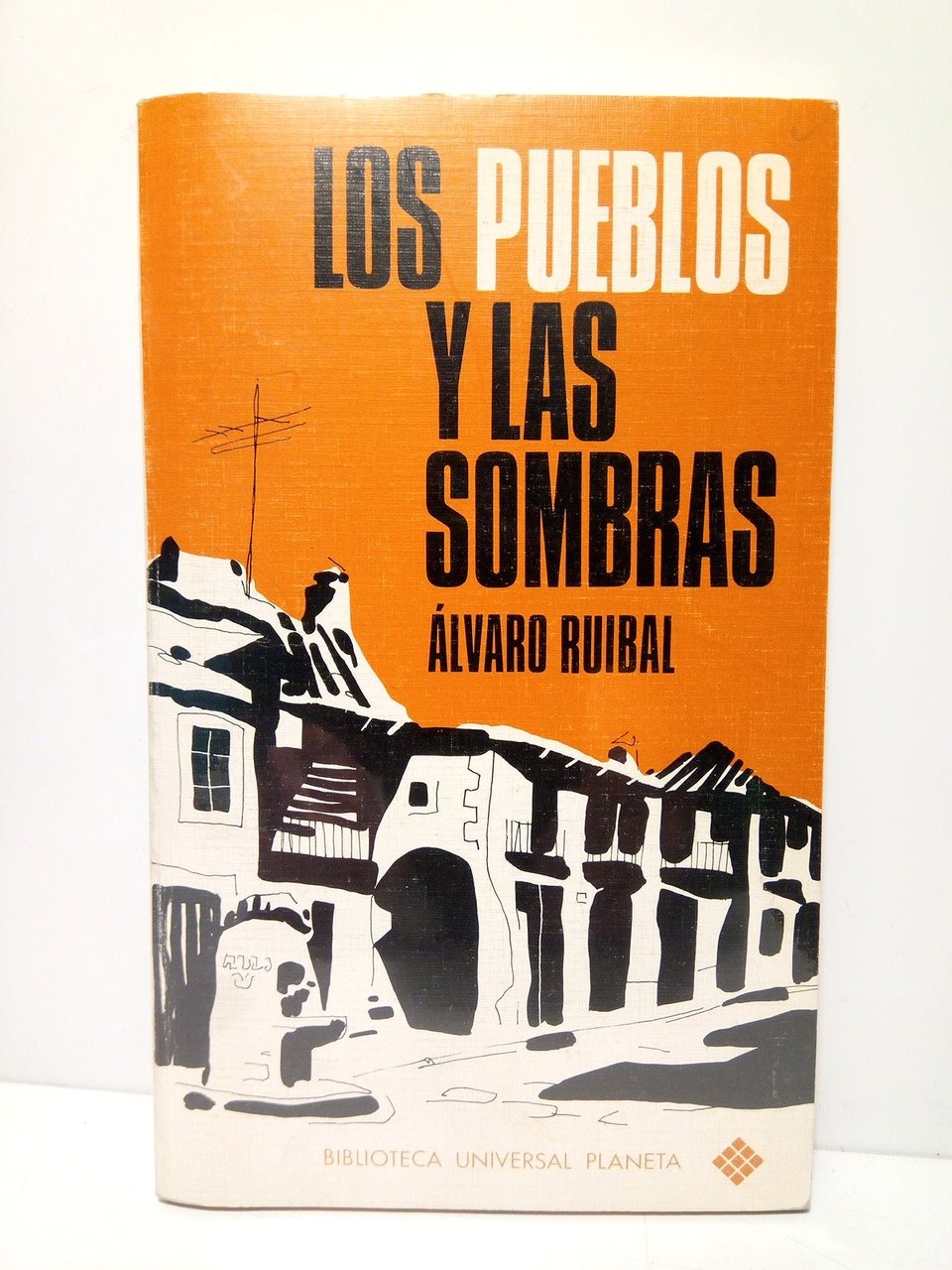 Los pueblos y las sombras
