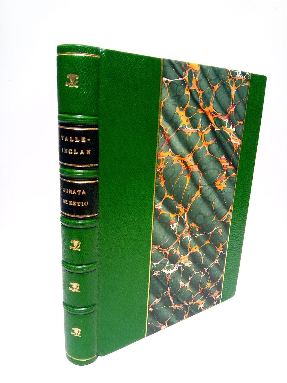 Sonata de Estío: Memorias del Marqués de Bradomín | Immagine principale