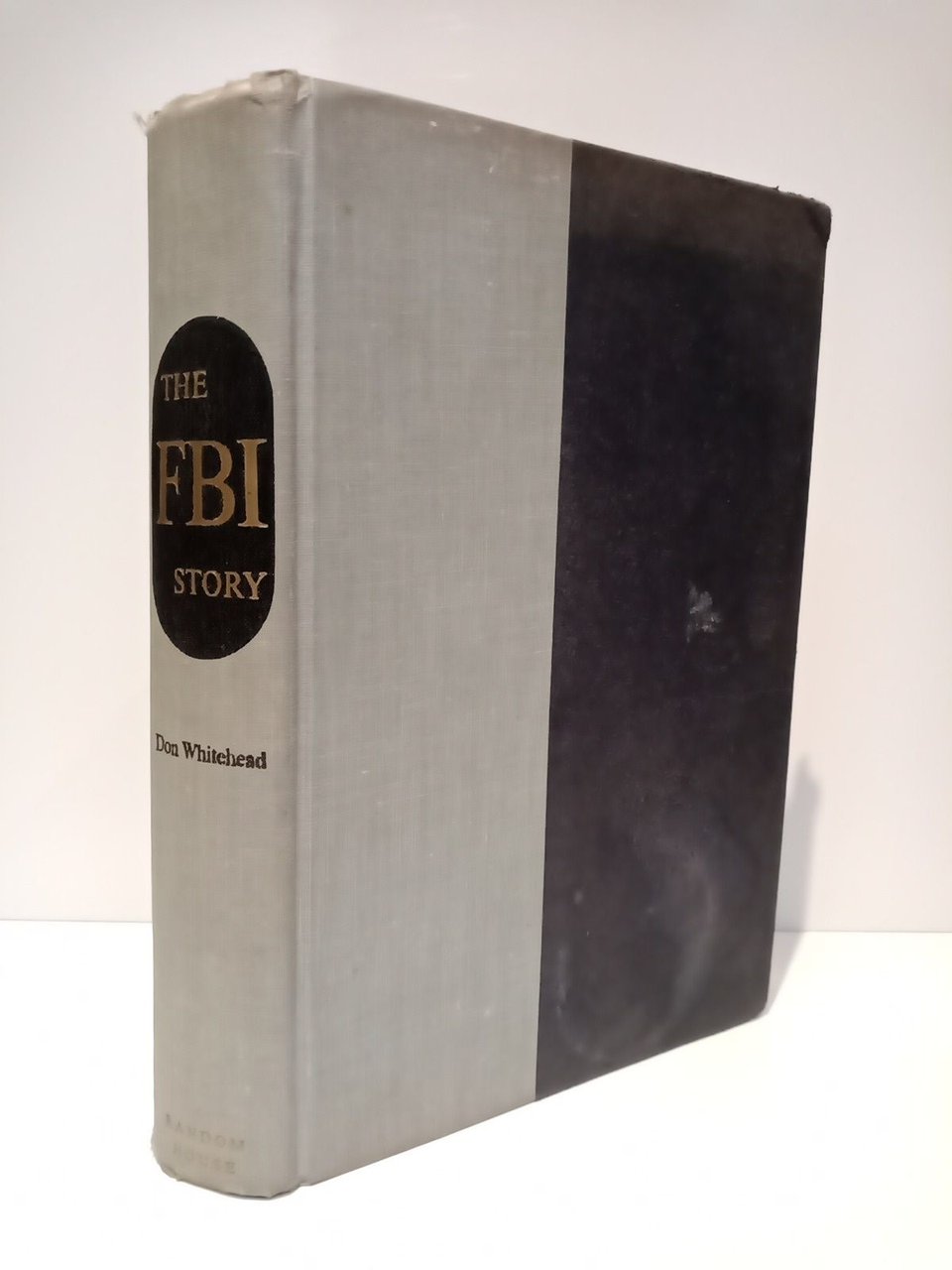 The FBI story: A report to the people / Foreword … | Immagine principale