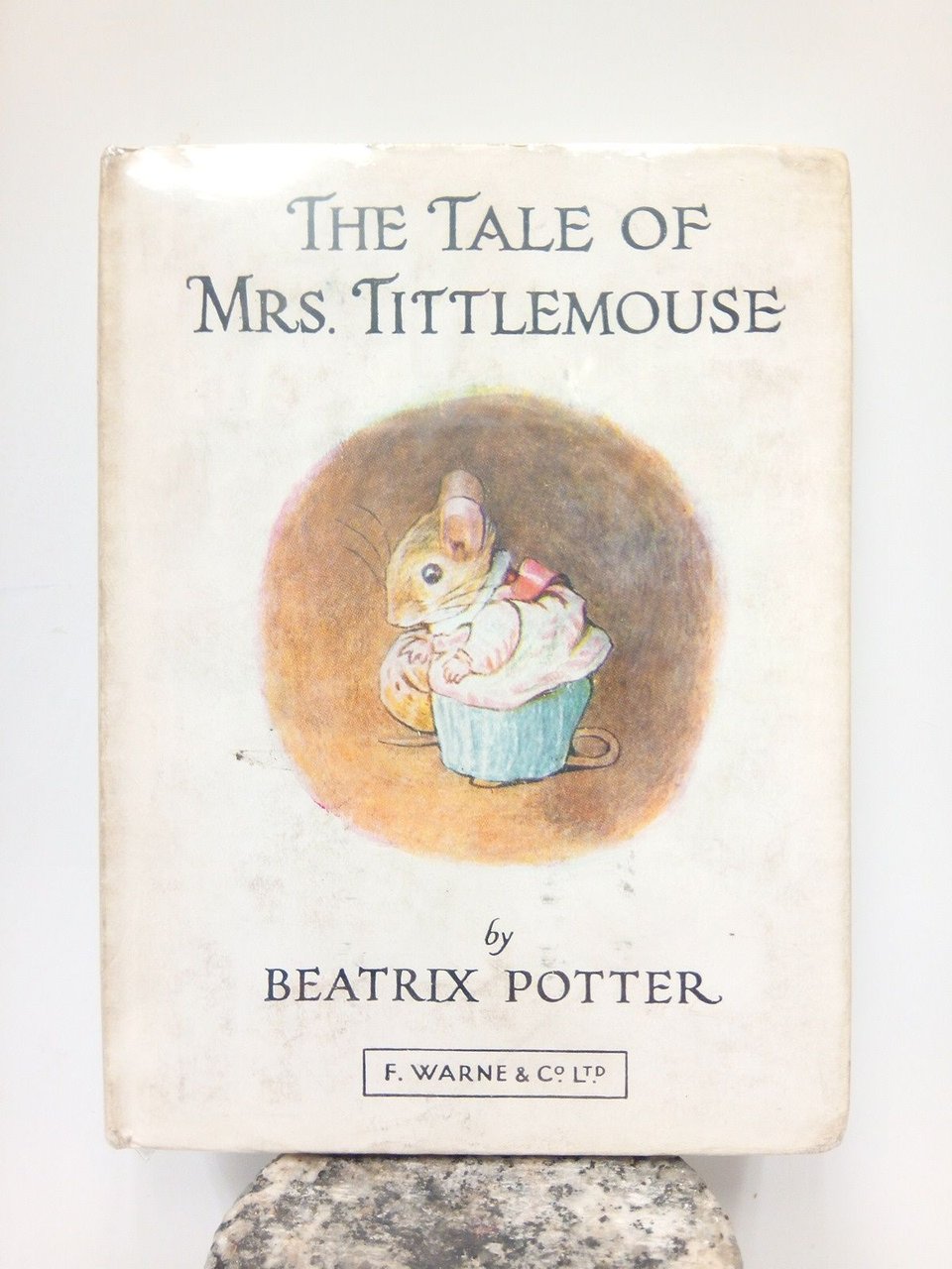 The Tale of Mrs. Tittlemouse / by Beatrix Potter, author … | Immagine principale