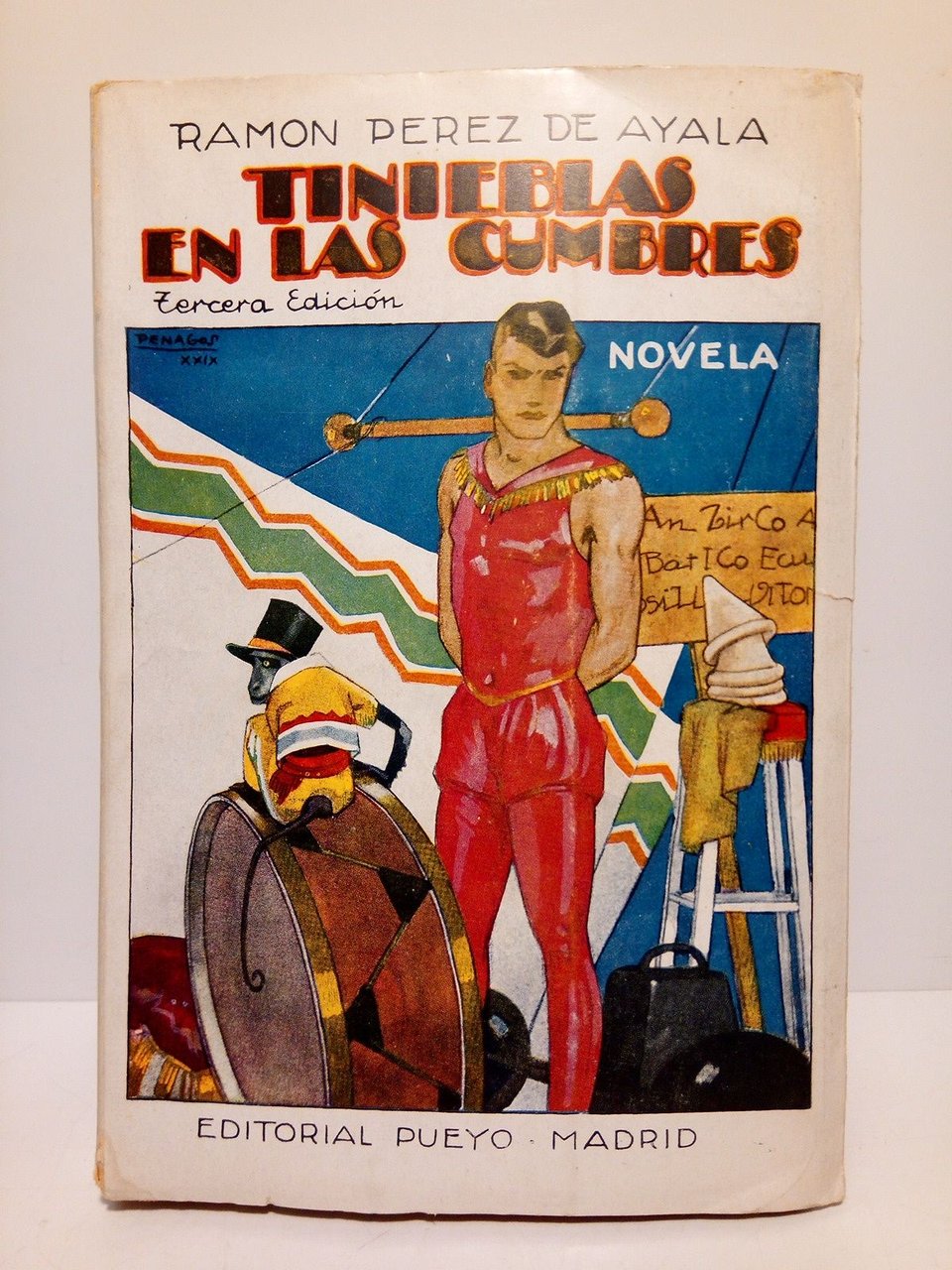 Tinieblas en las cumbres (Novela)
