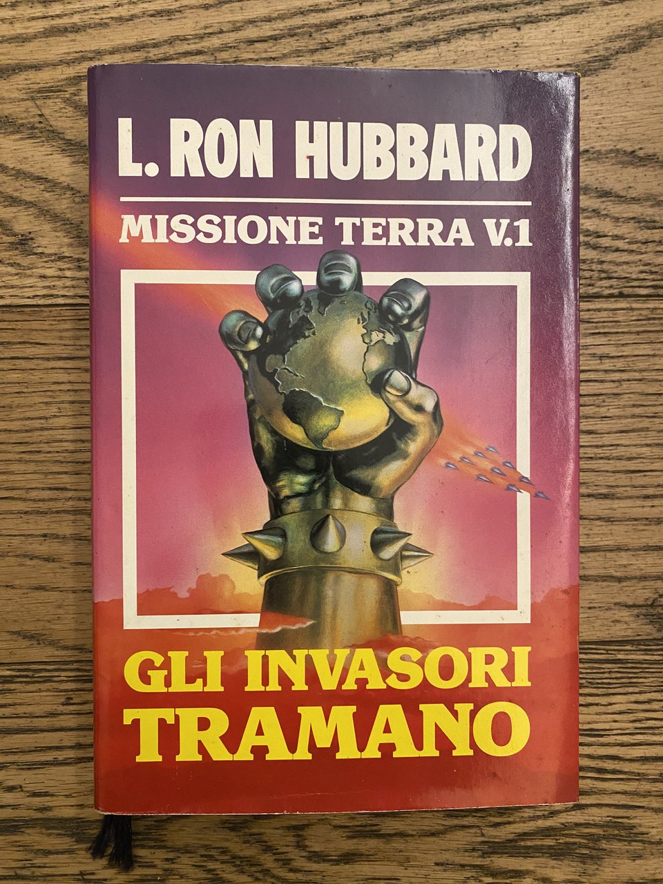 Gli invasori tramano – Missione Terra V.1