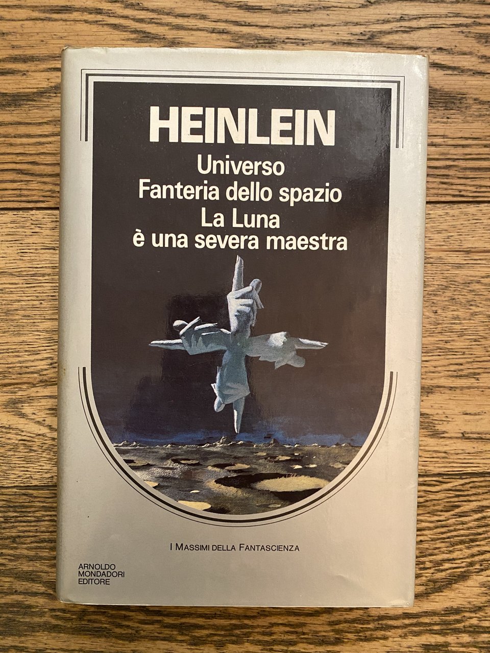 Universo – Fanteria dello spazio – La Luna è una …