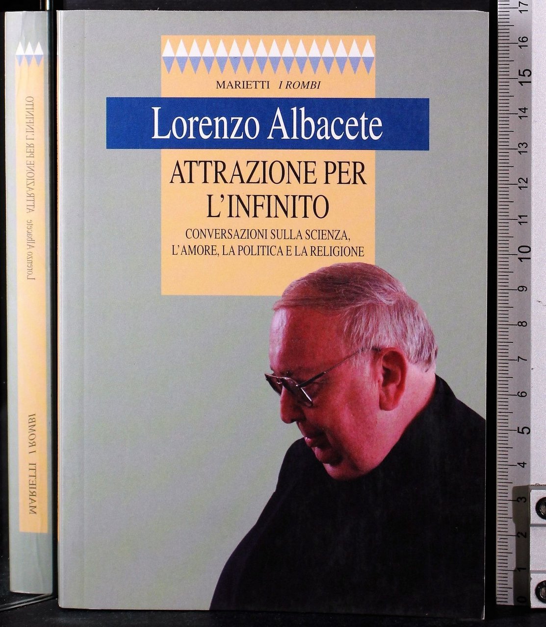 Attrazione per l'infinito | Immagine principale
