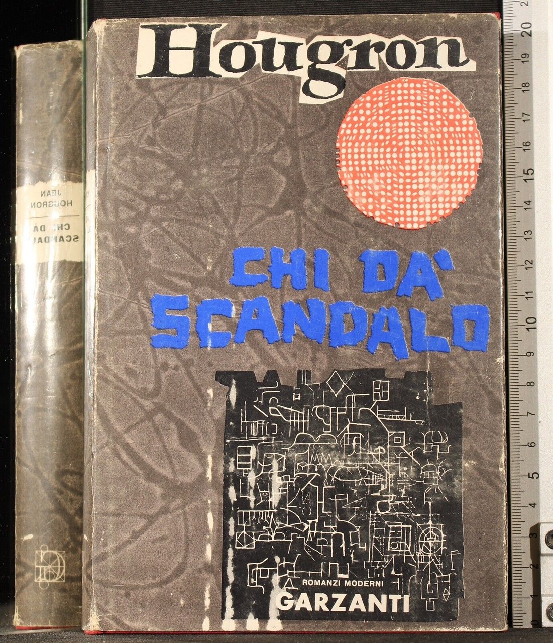 Chi dà scandalo | Immagine principale