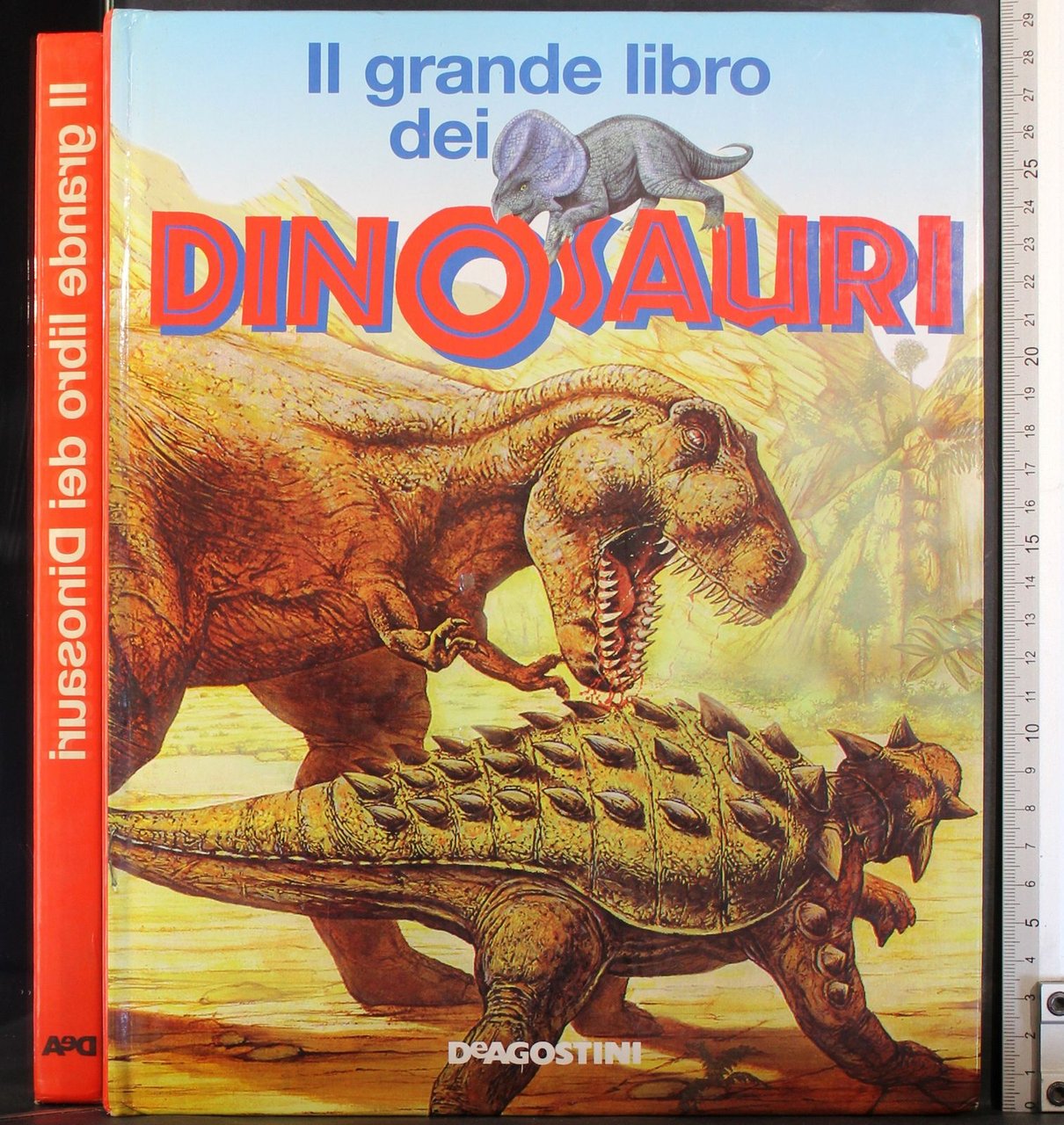 Il grande libro dei dinosauri | Immagine principale