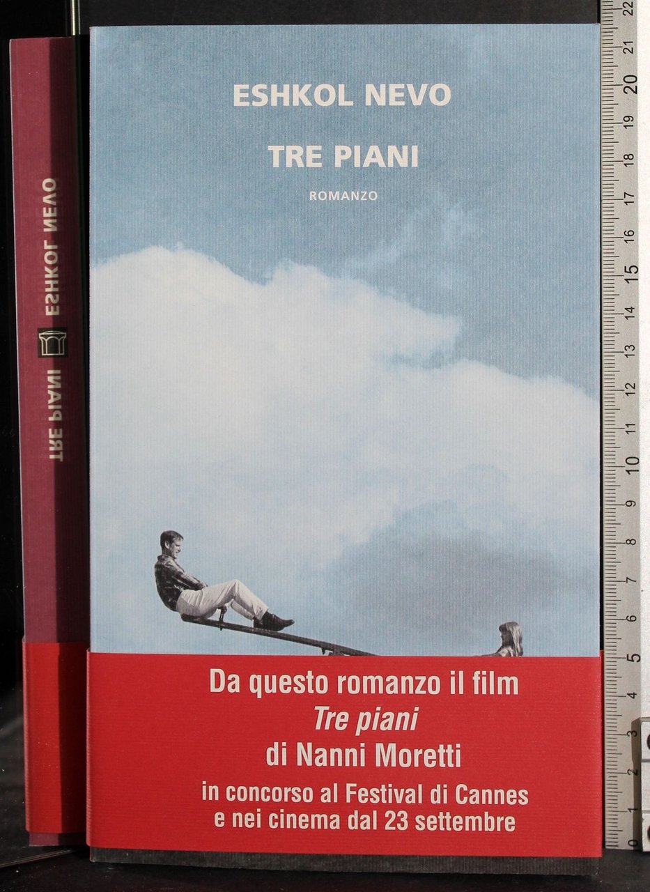 Tre piani | Immagine principale