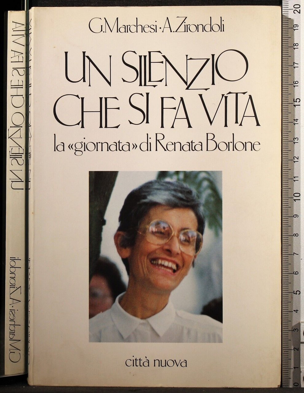 Un silenzio che si fa vita | Immagine principale