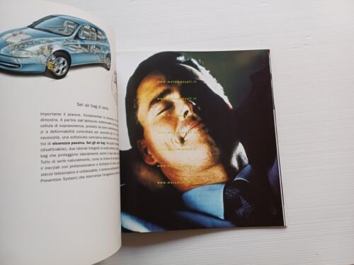 Alfa Romeo 147 modelli 2000 depliant italiano originale