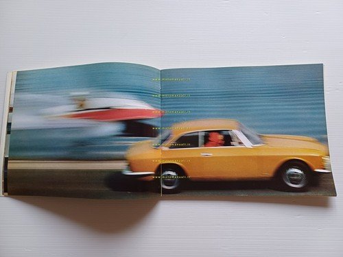 Alfa Romeo 1750 GT Veloce depliant originale italiano