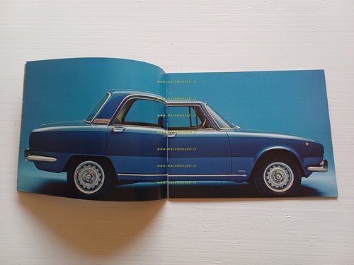 Alfa Romeo 2000 Berlina 1971 depliant italiano originale