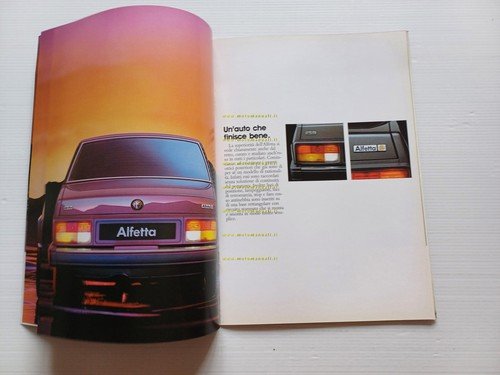 Alfa Romeo Alfetta modelli 1984 depliant italiano originale
