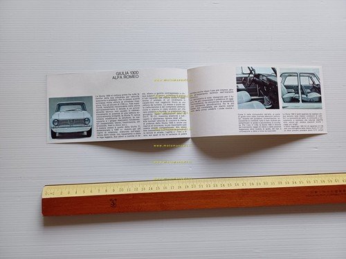 Alfa Romeo Giulia 1300 anni 60 depliant italiano originale
