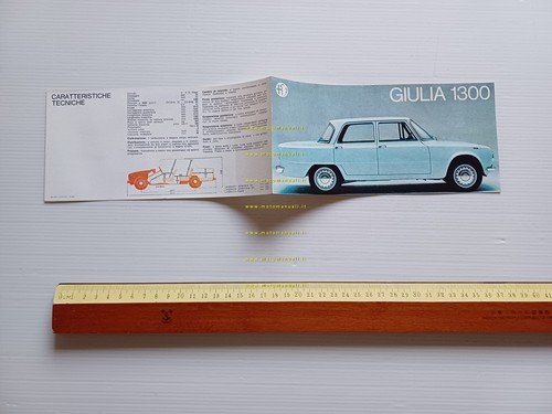 Alfa Romeo Giulia 1300 anni 60 depliant italiano originale