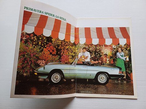 Alfa Romeo Spider 1.6 - 2.0 1985 depliant originale italiano