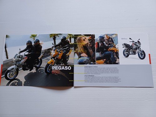 Aprilia Pegaso 650 Factory 2008 depliant italiano originale