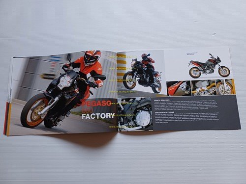 Aprilia Pegaso 650 Factory 2008 depliant italiano originale