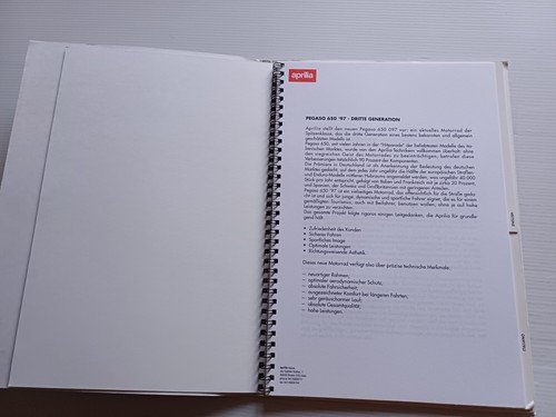 Aprilia presentazione Pegaso 650 modello 1997 cartella stampa originale IT …