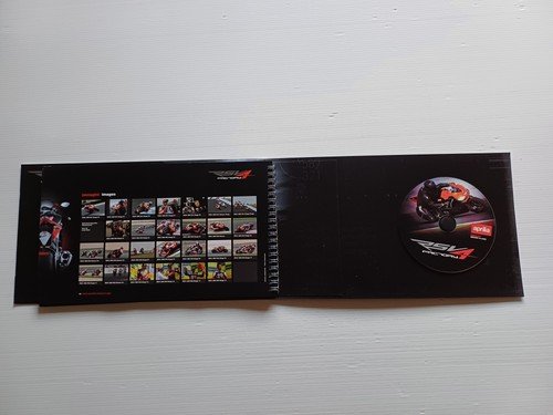 Aprilia presentazione RSV4 Factory modello 2009 cartella stampa originale