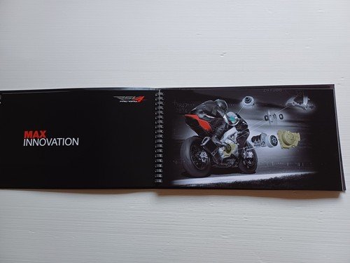 Aprilia presentazione RSV4 Factory modello 2009 cartella stampa originale