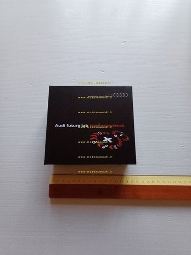 AUDI R8 e-tron 2015 gadget cartella stampa originale