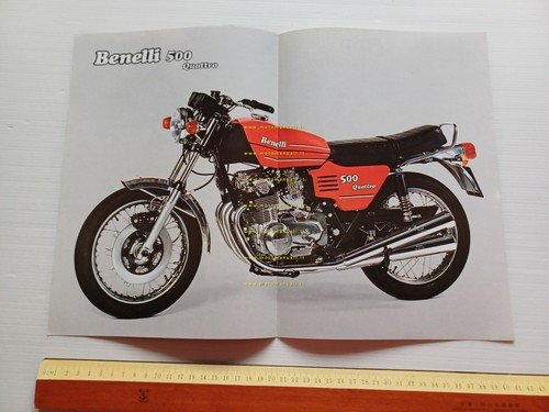 Benelli 500 Quattro 1975 depliant italiano originale