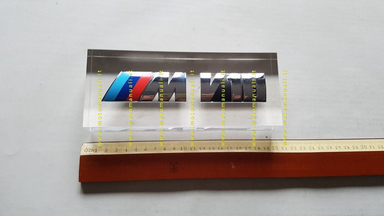 BMW Motore V10 2005 fermacarte originale promozionale plexiglass