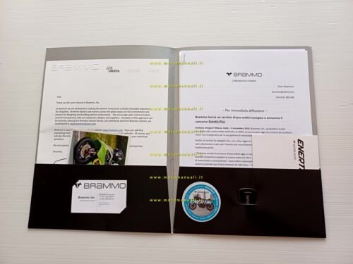 Brammo motociclette elettriche 2010 cartella stampa originale