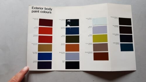 British Leyland Paint and Trim colours 1971 auto depliant originale