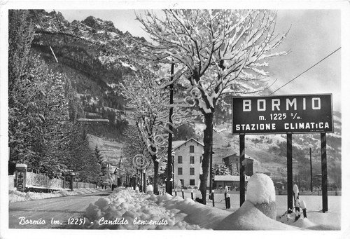Cartolina - Bormio entrata in paese 1965