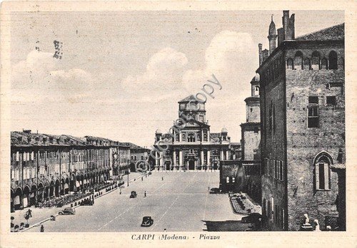 Cartolina - Carpi Piazza Auto d'epoca 1968