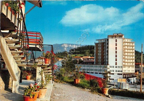 Cartolina - Castelnovo ne' monti - Grattacielo - 1971 | Immagine principale