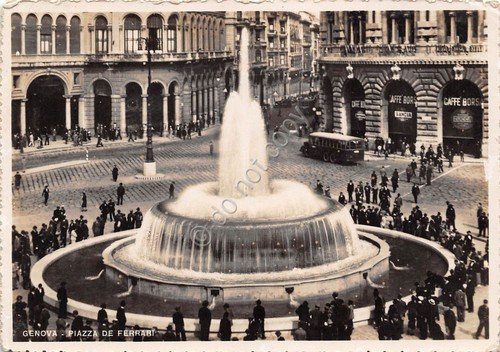 Cartolina - Genova - Piazza De Ferrari - animata - …