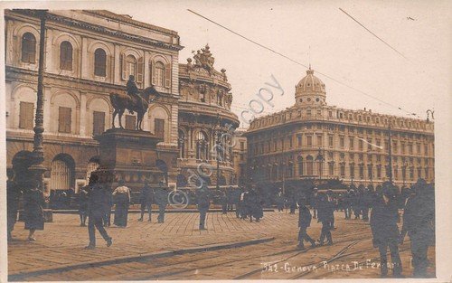 Cartolina - Genova - Piazza De Ferrari - animata - …