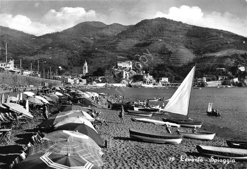 Cartolina - Levanto - Spiaggia - 1963