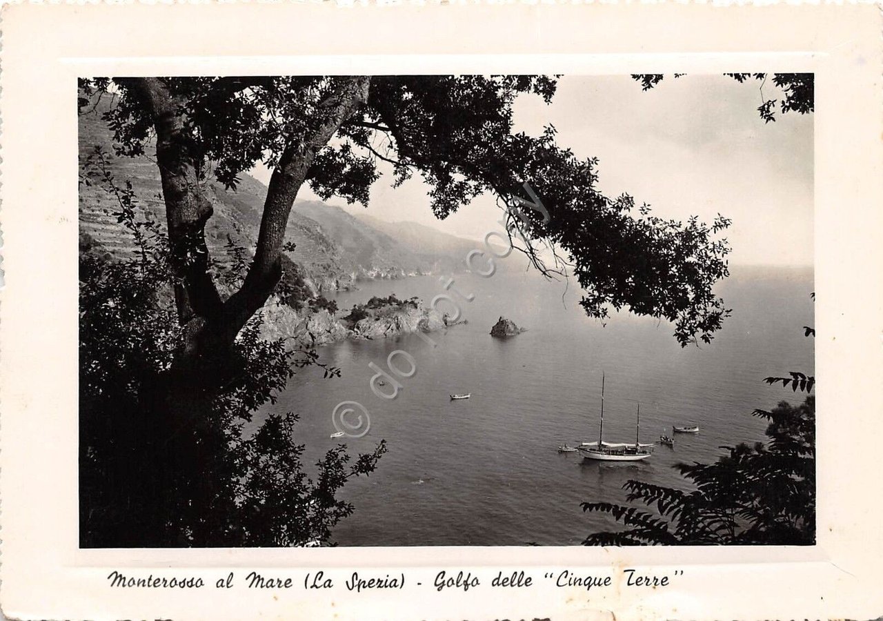 Cartolina - Monterosso al mare - Golfo Cinque Terre dall'alto …