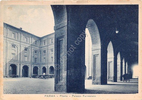 Cartolina - Parma - Pilotta - Piazza Farnesiano - auto … | Immagine principale