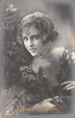 Cartolina - Postcard - Buon Natale - Donna - rami … | Immagine principale