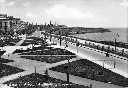 Cartolina - Postcard - Catania - Piazza Martiri - Lungomare … | Immagine principale