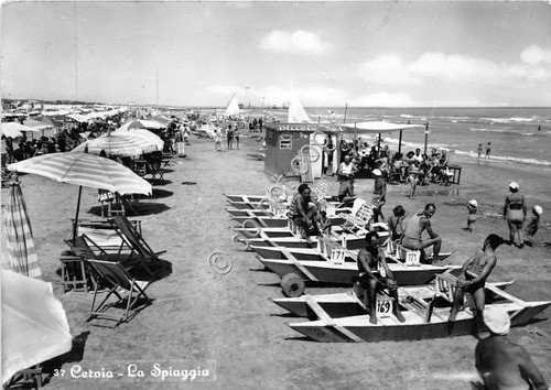 Cartolina - Postcard - Cervia - Spiaggia - 1956