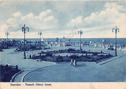 Cartolina - Postcard - Cesenatico - Piazza Vittorio Veneto - …