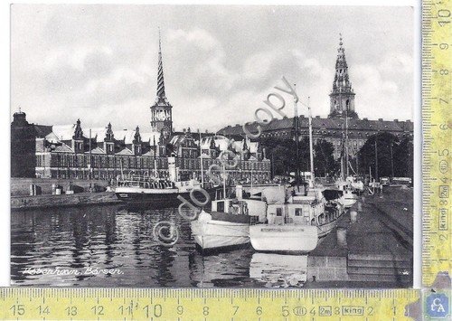 Cartolina - Postcard - Copenhagen - La Bourse - barche