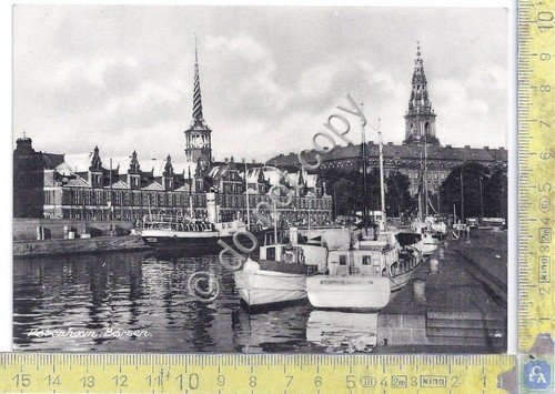 Cartolina - Postcard - Copenhagen - La Bourse - barche