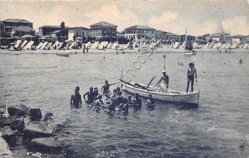 Cartolina - Postcard - Gabicce Mare - Spiaggia - animata …
