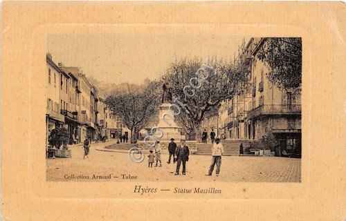 Cartolina - Postcard - Hyeres - Statue Massilon - animata … | Immagine principale