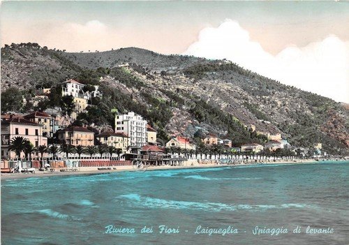 Cartolina - Postcard - Laigueglia - Spiaggia di Levante dal … | Immagine principale