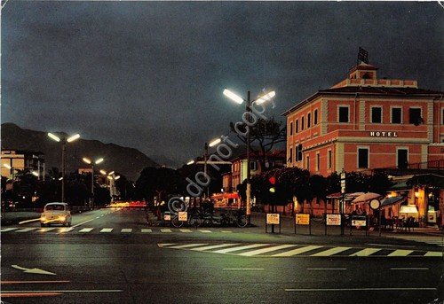 Cartolina - Postcard - Marina di Massa - Piazza Betti … | Immagine principale