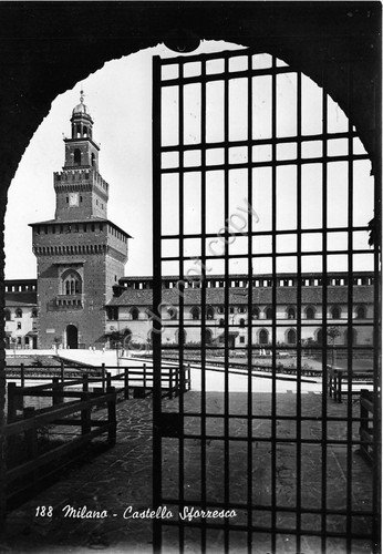 Cartolina - Postcard - Milano - Castello - Timbro Filatelico …