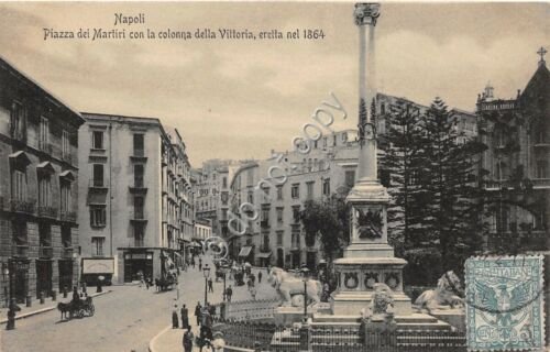 Cartolina - Postcard - Napoli - Piazza Dei Martiri - …