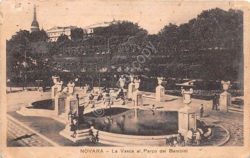 Cartolina - Postcard - Novara - Vasca al paco dei …